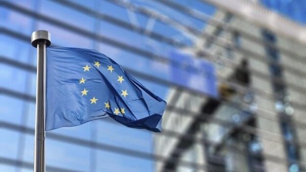 اتحادیه اروپا علیه آسترازنکا شکایت کرد