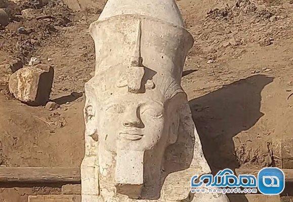 باستان شناسان قسمتی از مجسمه بزرگ رامسس دوم را در مصر کشف کردند